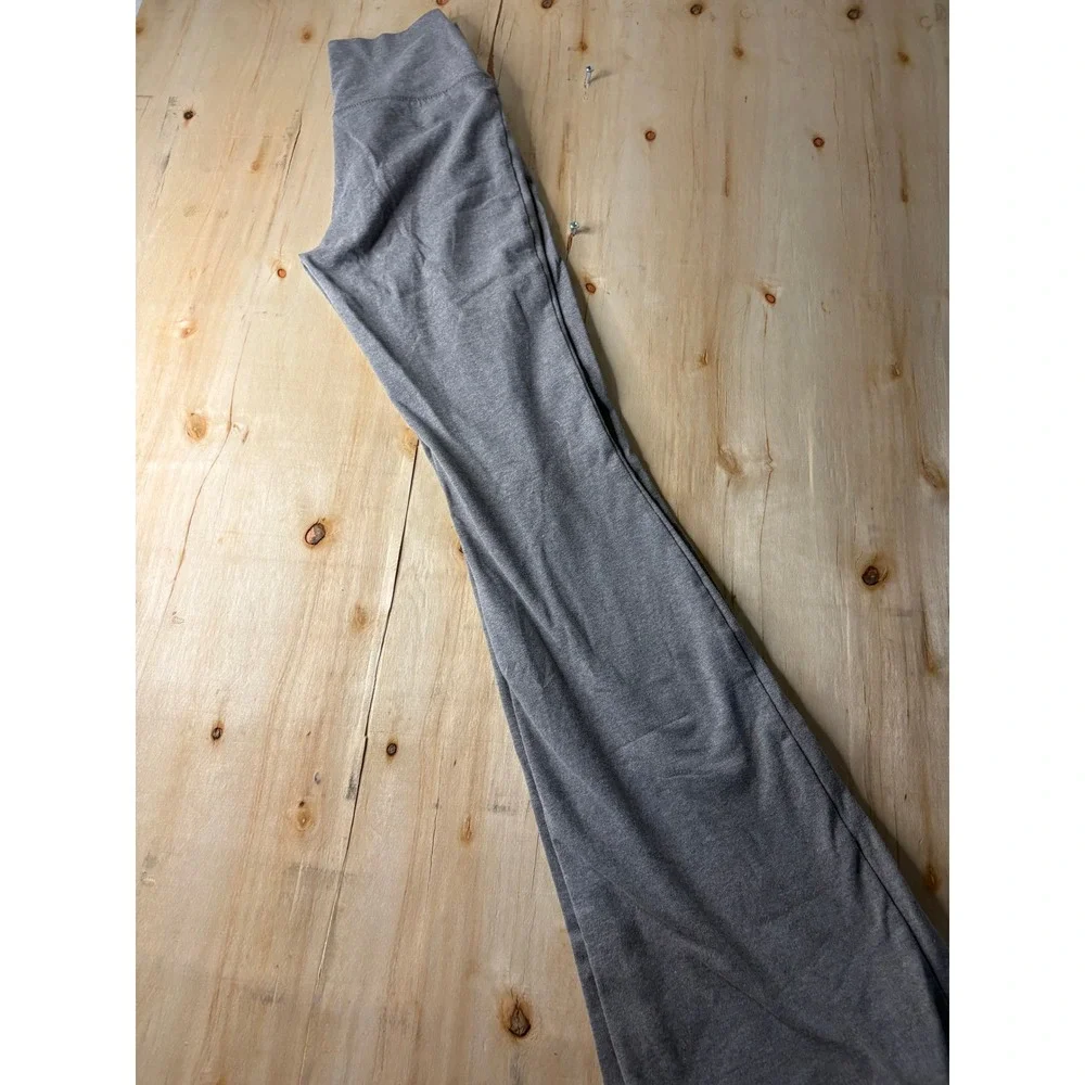 Wild Fable Women XS Heather Gray High Waisted Flare Leggings Bell Bottom Yoga Pa
